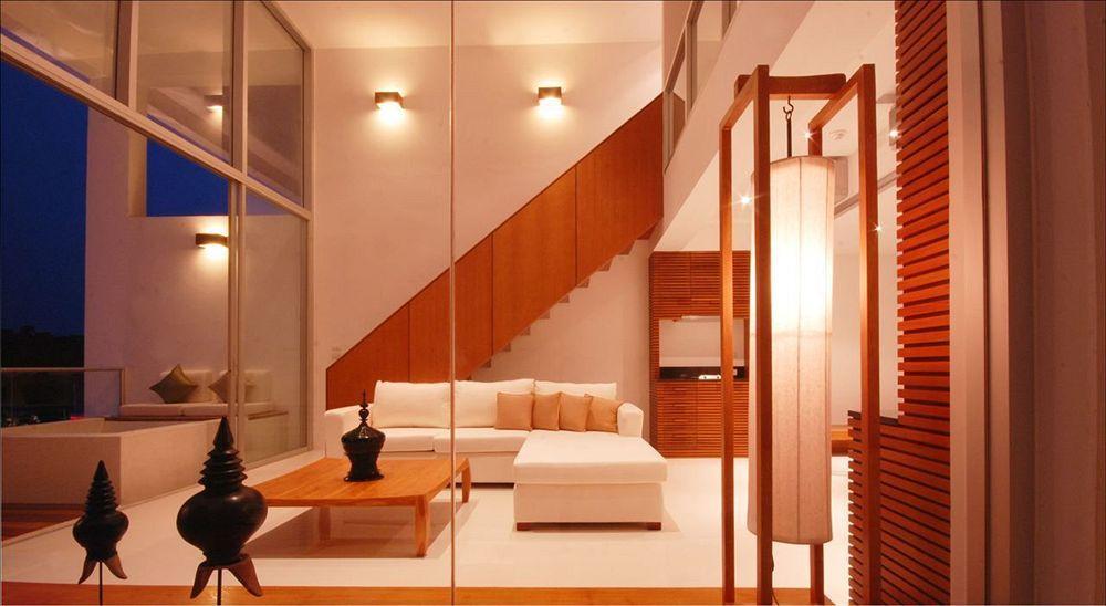 Hotel The Quarter Phuket à Surin Beach  Extérieur photo