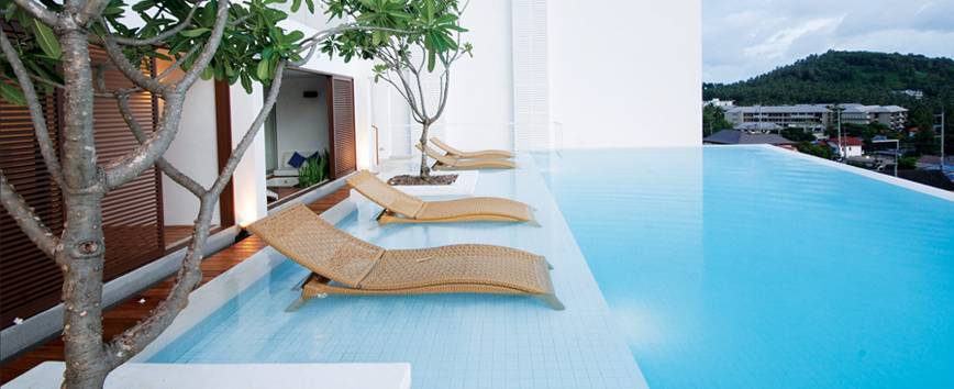 Hotel The Quarter Phuket à Surin Beach  Extérieur photo
